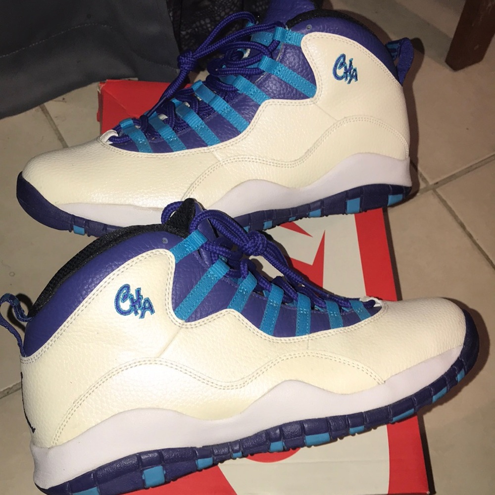 Jordan Charlotte 10s